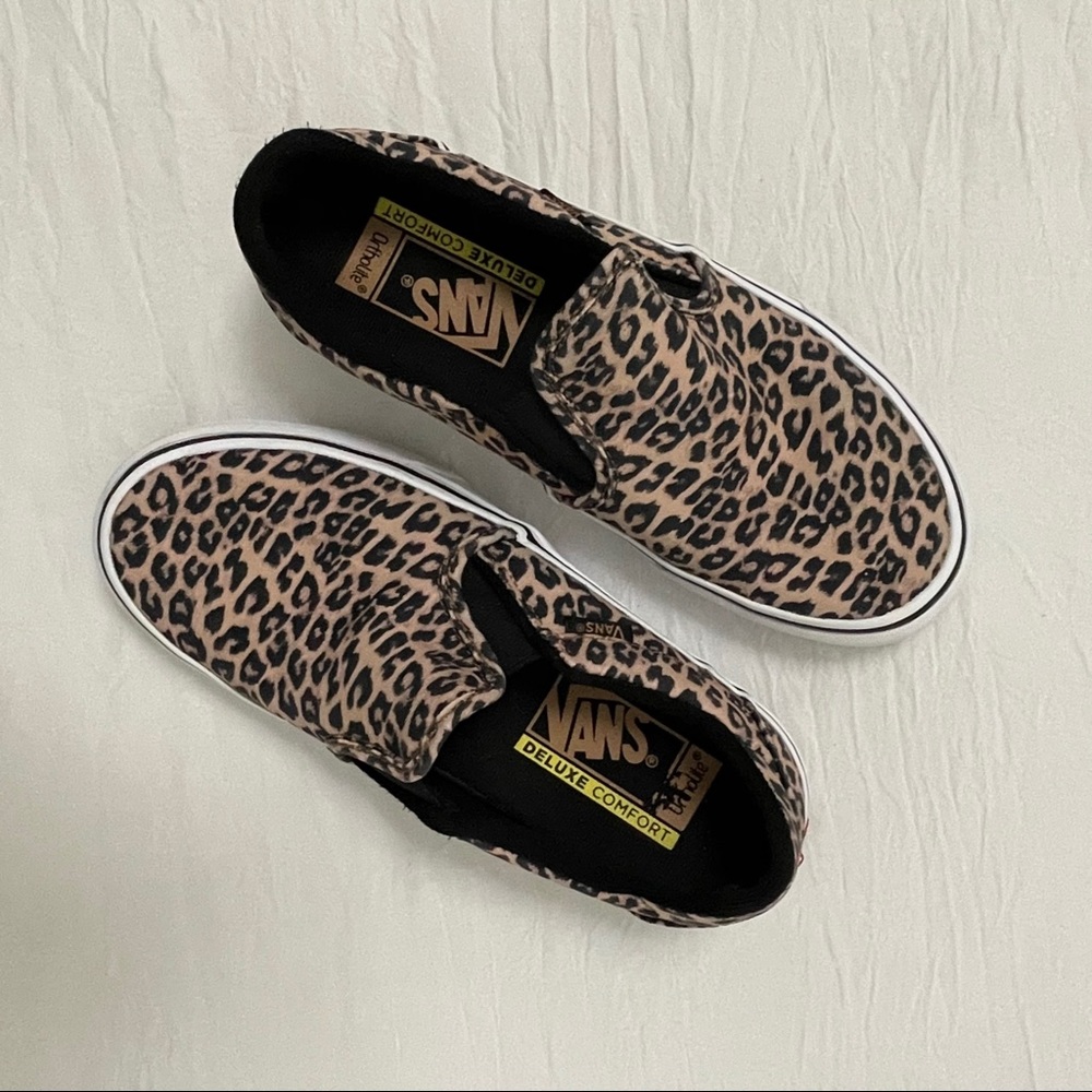 VANS Women’s 7.5